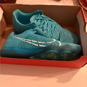 Nike React Gato in Dusty Cactus and Barely Volt